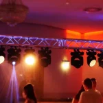 Oprawa muzyczna wesela w wykonaniu DJ-a