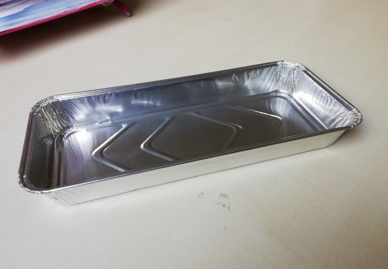 Zalety aluminiowych opakowań do jedzenia na wynos
